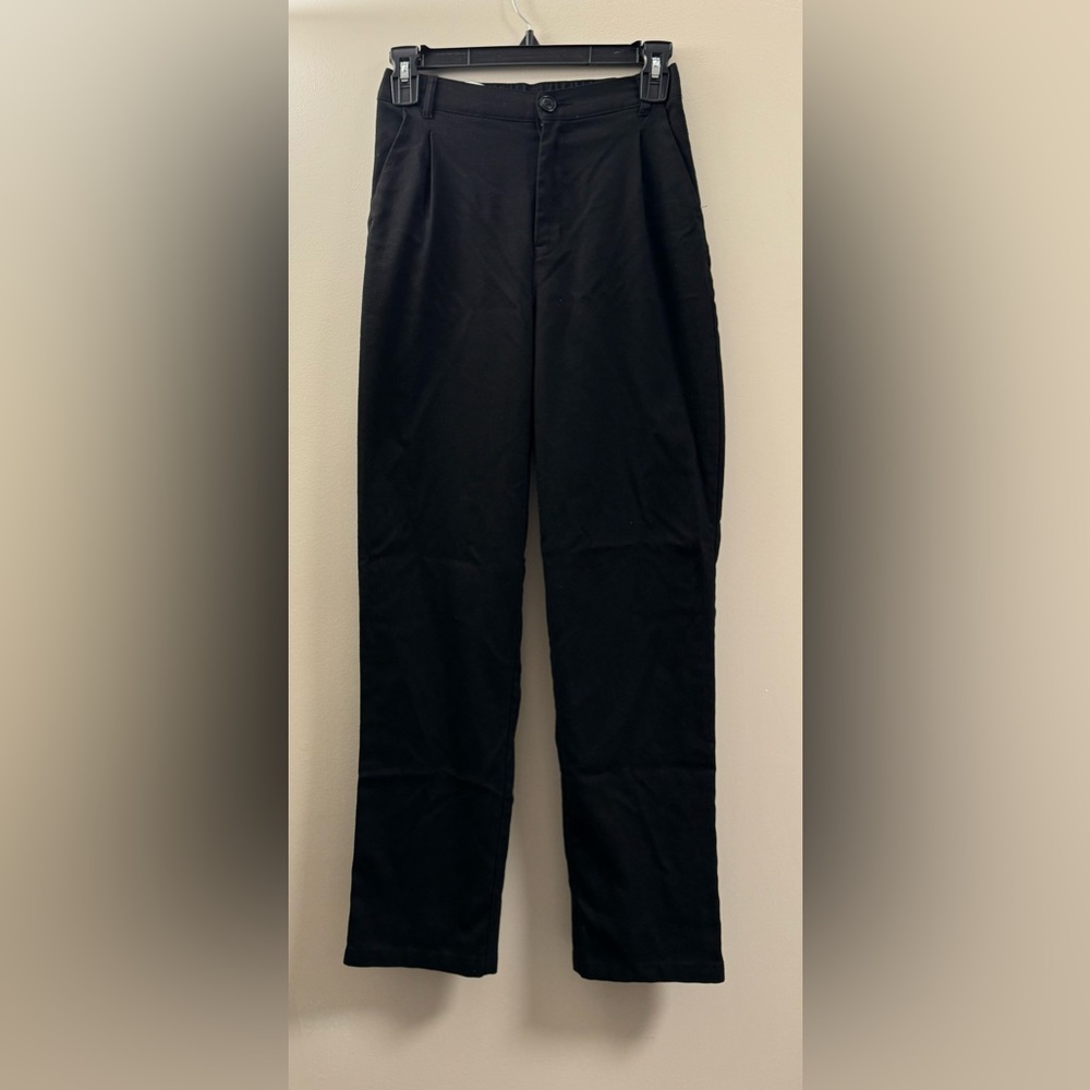 Aeropostale black straight leg pants XS